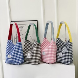 Wholesale summer trendy, fashionable, fresh and large-capacity tote bags for women in 2024, the latest plaid underarm single-shoulder bags