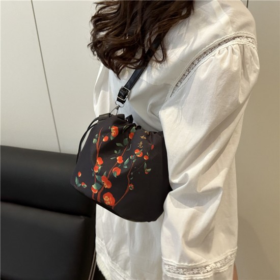 Wholesale new Chinese-style retro hand-held bucket bags for women, 2025 summer new light luxury versatile single-shoulder bags, trendy crossbody bags Wholesale new Chinese-style retro hand-held bucket bags for women, 2025 summer new light luxury versatile single-shoulder bags, trendy crossbody bags