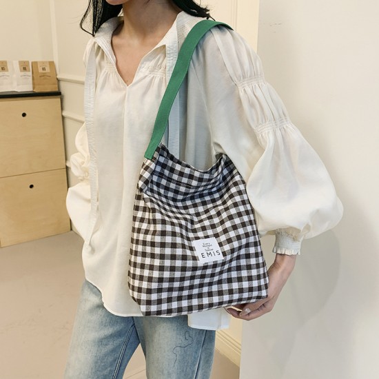 Wholesale summer trendy, fashionable, fresh and large-capacity tote bags for women in 2024, the latest plaid underarm single-shoulder bags Wholesale summer trendy, fashionable, fresh and large-capacity tote bags for women in 2024, the latest plaid underarm single-shoulder bags