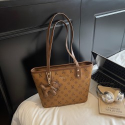 Wholesale retro and fashionable hand-held tote bags, women's bags, 2025 summer new color-blocking single-shoulder bags, large-capacity underarm bags