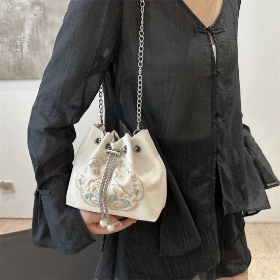 Summer trend new Chinese-style embroidered bucket bag women's bag 2024 New light luxury versatile single-shoulder bag crossbody chain bag