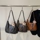 Fashionable and casual large-capacity tote bag for women, 2024 autumn and winter new retro versatile single-shoulder bag, multi-functional backpack