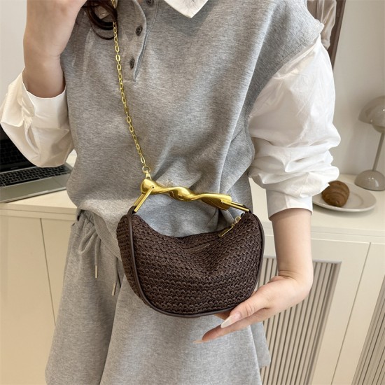 Wholesale niche design straw woven hand-held ingots, women's bags, 2025 summer new chain single-shoulder bags, versatile crossbody bags