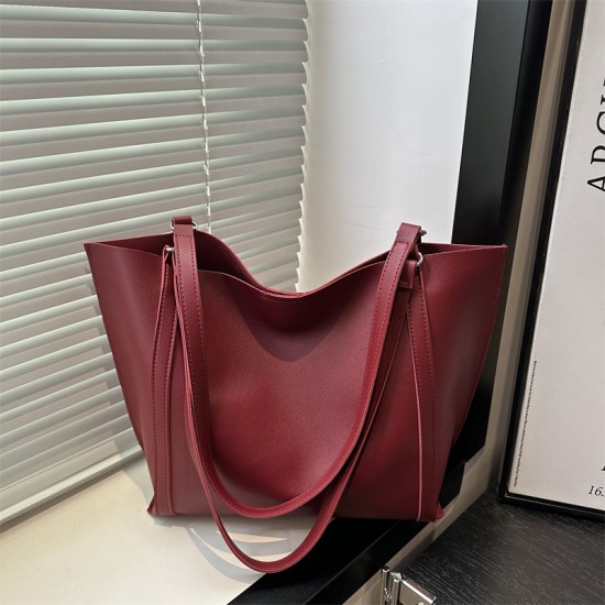 Wholesale retro and simple hand-held tote bags for women, 2025 summer new models, large-capacity single-shoulder bags, and high-end underarm bags Wholesale retro and simple hand-held tote bags for women, 2025 summer new models, large-capacity single-shoulder bags, and high-end underarm bags