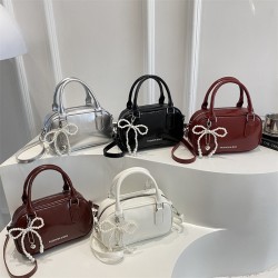 Wholesale fashionable and simple hand-held small square bags for women, 2025 summer new pearl bow single-shoulder bags and trendy crossbody bags