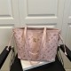 Wholesale of fashionable printed patchwork hand-held tote bags for women in Spring 2025, large-capacity single-shoulder bags and trendy underarm bags