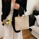 Wholesale fashionable straw-woven small square women's bags, 2025 spring new collection of color-blocking light luxury handbags, trendy and trendy beach bags Wholesale fashionable straw-woven small square women's bags, 2025 spring new collection of color-blocking light luxury handbags, trendy and trendy beach bags