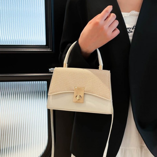 Wholesale Korean version color-blocking hand-held small square bags for women, 2025 summer new light luxury versatile single-shoulder bags for commuting crossbody bags Wholesale Korean version color-blocking hand-held small square bags for women, 2025 summer new light luxury versatile single-shoulder bags for commuting crossbody bags