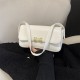 French niche quality single-shoulder bag, 2023 winter fashion, simple underarm bag, commuter carry, crossbody women's bag French niche quality single-shoulder bag, 2023 winter fashion, simple underarm bag, commuter carry, crossbody women's bag