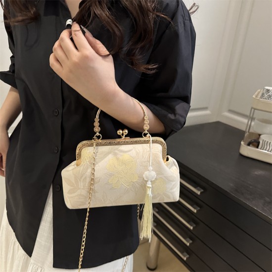 Wholesale niche Butterfly Love Flower hand-held banquet bags, women's bags, 2025 summer new style Chinese-style single-shoulder bags, chain crossbody bags Wholesale niche Butterfly Love Flower hand-held banquet bags, women's bags, 2025 summer new style Chinese-style single-shoulder bags, chain crossbody bags