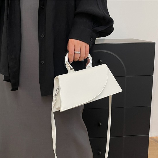 French light luxury handbag for women, 2024 summer new, niche design single-shoulder bag, casual and versatile crossbody bag wholesale