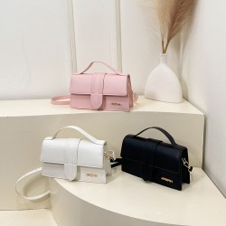 Wholesale high-end quality hand-held small square bags, women's bags, 2025 spring new style light luxury and fashionable single-shoulder bags, commuting crossbody bags
