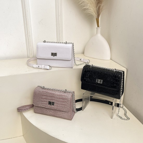 Wholesale French light luxury crocodile print hand-held small square women's bags, 2025 summer new fashion chain single-shoulder crossbody bags Wholesale French light luxury crocodile print hand-held small square women's bags, 2025 summer new fashion chain single-shoulder crossbody bags