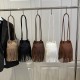 Cross-border wholesale of fashionable fringed hand-held small square bags for women, 2025 spring new collection of light luxury single-shoulder bags and casual crossbody bags Cross-border wholesale of fashionable fringed hand-held small square bags for women, 2025 spring new collection of light luxury single-shoulder bags and casual crossbody bags
