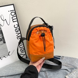 Wholesale simple and fashionable hand-held small square bags for women, 2025 spring new casual single-shoulder bags, and trendy crossbody bags