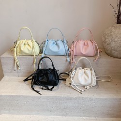 A light luxury texture women's bag, 2025 summer new pleated drawstring bucket bag, fresh single-shoulder crossbody cloud bag