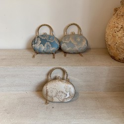 Wholesale new Chinese-style hand-held small handbags for women in spring 2025, peony embroidered single-shoulder bags and trendy crossbody bags