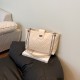 Wholesale of cross-border fashion diamond-shaped single-shoulder bags, 2025 summer new casual versatile underarm bags and large-capacity tote bags Wholesale of cross-border fashion diamond-shaped single-shoulder bags, 2025 summer new casual versatile underarm bags and large-capacity tote bags