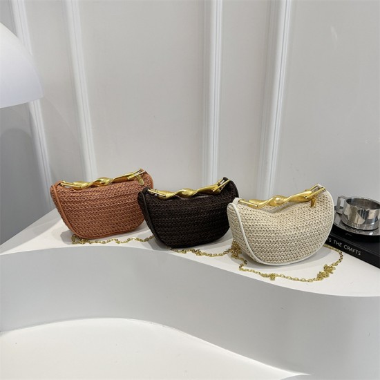 Wholesale niche design straw woven hand-held ingots, women's bags, 2025 summer new chain single-shoulder bags, versatile crossbody bags