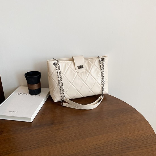 Wholesale of cross-border fashion diamond-shaped single-shoulder bags, 2025 summer new casual versatile underarm bags and large-capacity tote bags Wholesale of cross-border fashion diamond-shaped single-shoulder bags, 2025 summer new casual versatile underarm bags and large-capacity tote bags