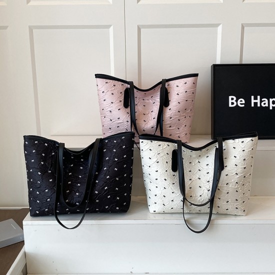 Wholesale Korean-style bow tie hand-held tote bags for women, 2025 summer new color-blocking versatile single-shoulder bags, trendy underarm bags