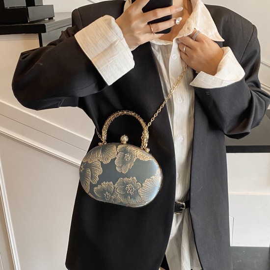 Wholesale new Chinese-style hand-held small handbags for women in spring 2025, peony embroidered single-shoulder bags and trendy crossbody bags