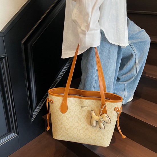 Wholesale high-end hand-held tote bags for women, 2025 summer new large-capacity single-shoulder bags, color-blocking commuter underarm bags