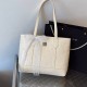 Korean-style sweet and sweet women's bag, 2025 summer new large-capacity tote bag, versatile commuting single-shoulder underarm bag Korean-style sweet and sweet women's bag, 2025 summer new large-capacity tote bag, versatile commuting single-shoulder underarm bag