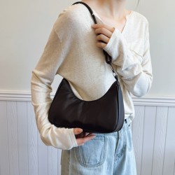 A niche underarm bag for women, the new summer collection of 2025, a trendy solid-color single-shoulder bag, a high-end and high-quality handbag for commuting