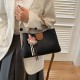 ins fashion hand-held tote bag for women, Spring 2025 new large-capacity single-shoulder bag for commuting, crossbody bag for children