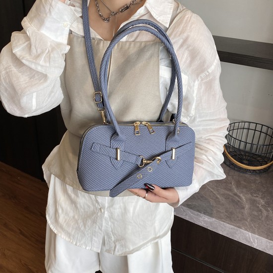 Wholesale fashionable hand-held small square women's bags, 2025 spring new styles, stylish and versatile single-shoulder underarm bags, and light luxury crossbody bags Wholesale fashionable hand-held small square women's bags, 2025 spring new styles, stylish and versatile single-shoulder underarm bags, and light luxury crossbody bags