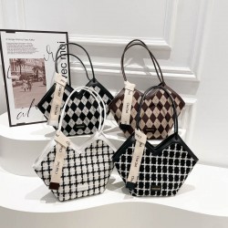 A stylish checkered color-matching silk strap hand-held small bag for women in winter 2024, a large-capacity single-shoulder bag for commuting under the armpit
