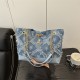 Wholesale cross-border checkered hand-held tote bags for women in the summer of 2025, niche large-capacity single-shoulder bags and trendy underarm bags Wholesale cross-border checkered hand-held tote bags for women in the summer of 2025, niche large-capacity single-shoulder bags and trendy underarm bags