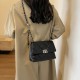 Wholesale high-quality small square women's bags, 2025 summer new diamond-shaped chain single-shoulder bags, versatile crossbody bags for commuting Wholesale high-quality small square women's bags, 2025 summer new diamond-shaped chain single-shoulder bags, versatile crossbody bags for commuting