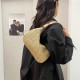 Wholesale fashionable straw woven hand-held crescent moon bags for women, 2025 spring new color-blocking single-shoulder bags, trendy and trendy underarm bags Wholesale fashionable straw woven hand-held crescent moon bags for women, 2025 spring new color-blocking single-shoulder bags, trendy and trendy underarm bags