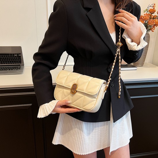 Wholesale French chanel-style hand-held small square bags for women in the summer of 2025, new checkered chain single-shoulder bags and trendy crossbody bags Wholesale French chanel-style hand-held small square bags for women in the summer of 2025, new checkered chain single-shoulder bags and trendy crossbody bags