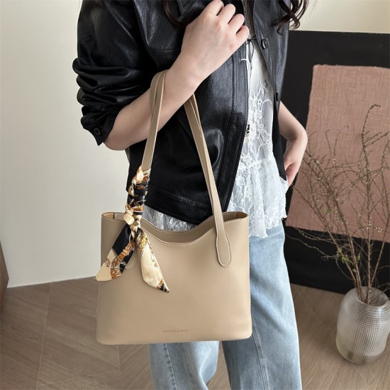 Wholesale silk scarves, bow tie hand-held tote bags, women's bags, 2025 summer new large-capacity single-shoulder bags, commuter underarm bags Wholesale silk scarves, bow tie hand-held tote bags, women's bags, 2025 summer new large-capacity single-shoulder bags, commuter underarm bags