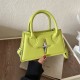 The 2023 autumn and winter new candy-colored underarm bag from ins is stylish and versatile. It's a single-shoulder crossbody bag