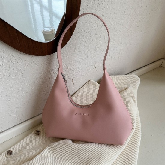 The 2023 autumn and winter new fashion and simple underarm bag is a popular solid-color PU single-shoulder bag that is stylish and versatile for commuting