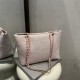 Wholesale high-end checkered tote bags, women's bags, 2025 summer new large-capacity single-shoulder bags, chain crossbody bags Wholesale high-end checkered tote bags, women's bags, 2025 summer new large-capacity single-shoulder bags, chain crossbody bags