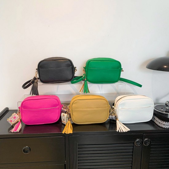 Cross-border popular casual new fashion, small square bag, women's 2023 winter embroidered double shoulder strap, single shoulder crossbody bag