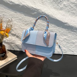 Wholesale Korean-style silk scarves, hand-held small square bags, women's bags, 2025 summer new color-blocking light luxury single-shoulder bags, commuting crossbody bags