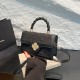 Cross-border fashion new hand-held small square bags for women to wholesale in the summer of 2025, the best-selling single-shoulder crossbody bags in live-streaming Cross-border fashion new hand-held small square bags for women to wholesale in the summer of 2025, the best-selling single-shoulder crossbody bags in live-streaming