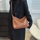 A simple and versatile oil leather soft single-shoulder crossbody bag for women, a new winter 2023 commuter large-capacity tote bag A simple and versatile oil leather soft single-shoulder crossbody bag for women, a new winter 2023 commuter large-capacity tote bag