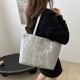 The high-end Tote bag for women in 2024, a versatile and fashionable commuting handbag, is a trendy large-capacity single-shoulder bag for going out
