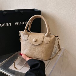 Wholesale of 2023 summer new solid color PU single-shoulder bags and casual versatile crossbody bags for fashionable and retro hand-held bucket bags