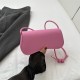 ins niche quality underarm bag 2023 summer solid color PU small square bag Stylish commuting single-shoulder crossbody bag hand-held bag