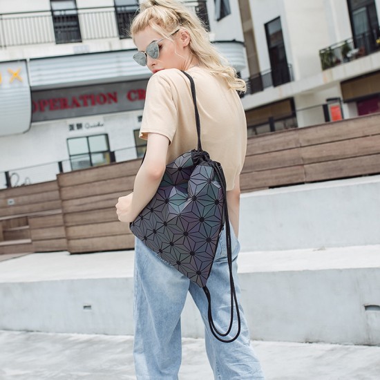 2021 New Korean-style backpack, versatile diamond-shaped drawstring bag, high-end simple and casual single-shoulder crossbody handbag manufacturer 2021 New Korean-style backpack, versatile diamond-shaped drawstring bag, high-end simple and casual single-shoulder crossbody handbag manufacturer