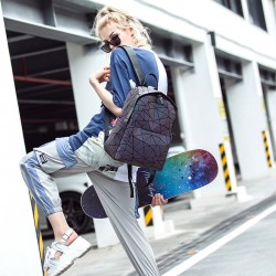 Cross-border backpacks, student daily backpacks and schoolbags, Japanese same style luminous backpacks, Korean version diamond-shaped backpacks wholesale
