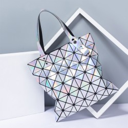 In stock, there is a dazzling laser bag in 2021, a trendy and fashionable single-shoulder bag with diamond veneer and geometric check pattern